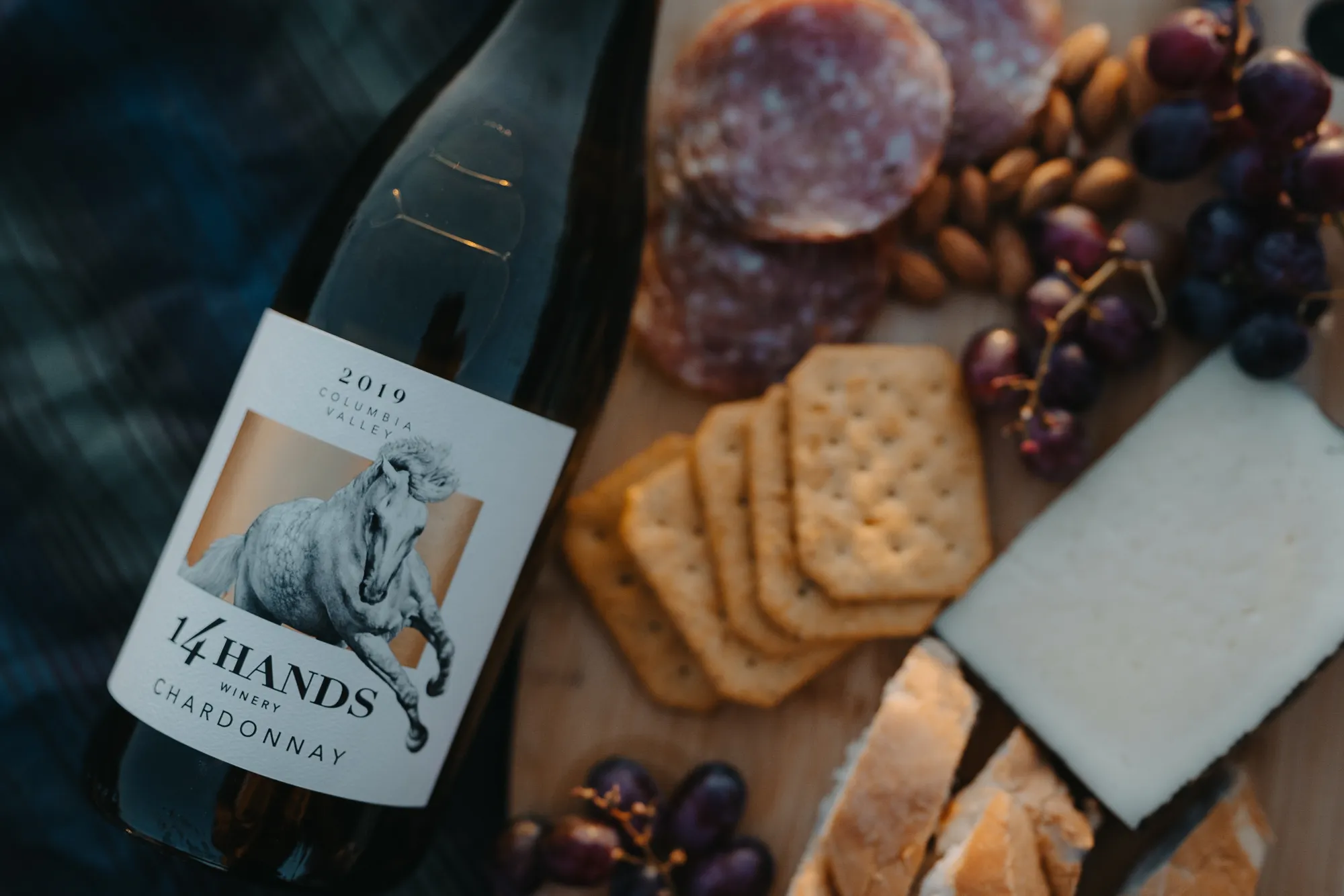 14 Hands Wine, photo 3